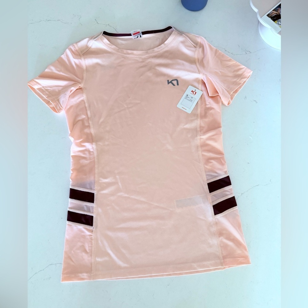 NWT KARI TRAA Mathea Tee Flush pink/peach  functional t shirt workout M